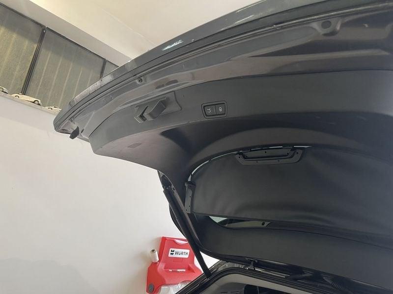 Alfa Romeo Stelvio 2.2 Turbo Diesel 160CV Business AT8 RWD
