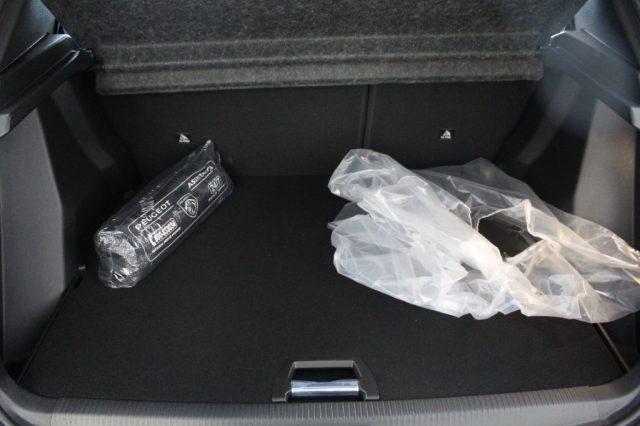 PEUGEOT 2008 PureTech 100 S&S Allure -KM0