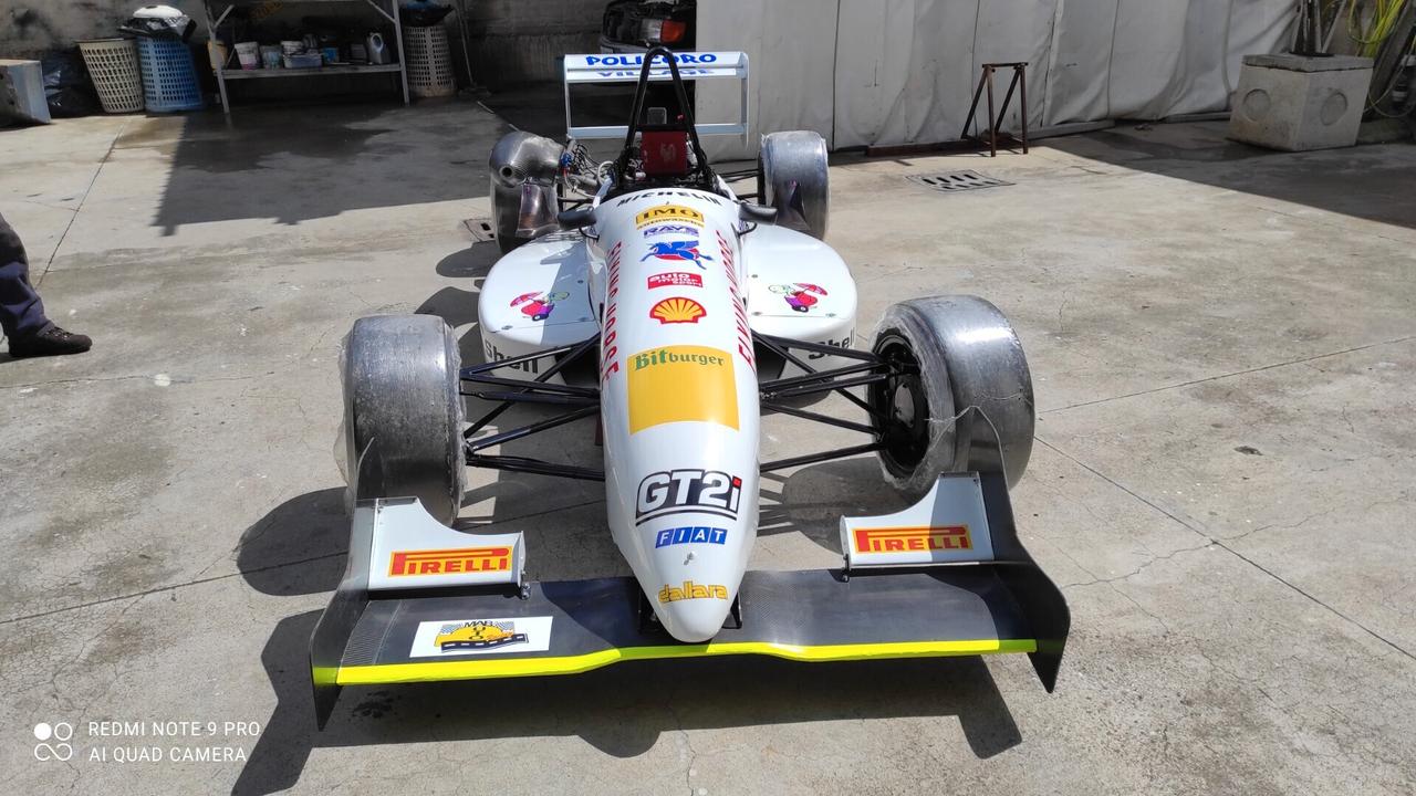 Dallara DALLARA F395 - FORMULA 3