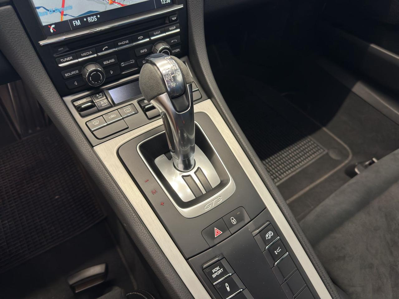 Porsche 911 Coupe 3.8 GT3