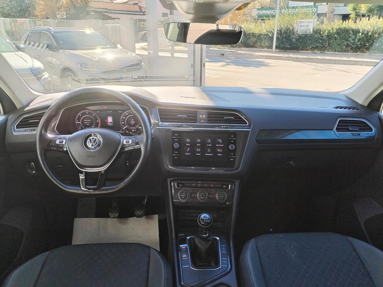 Volkswagen Tiguan 1.6 TDI SCR Business BlueMotion Technology