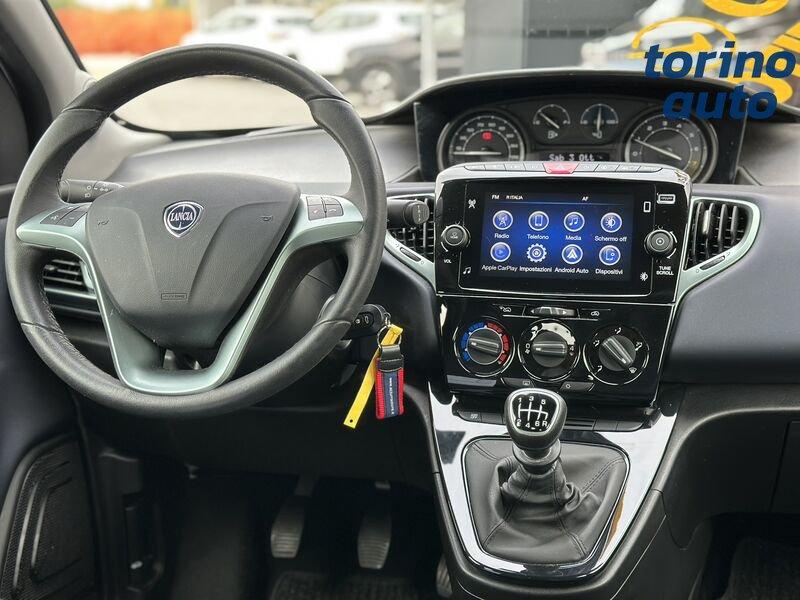 Lancia Ypsilon Ypsilon 1.0 firefly hybrid Gold s&s 70cv 5p.ti