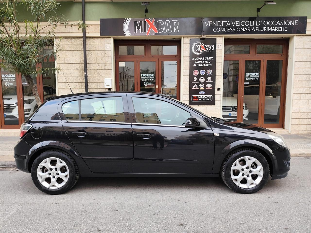 Opel Astra 1.7 CDTI 110CV COSMO BERLINA