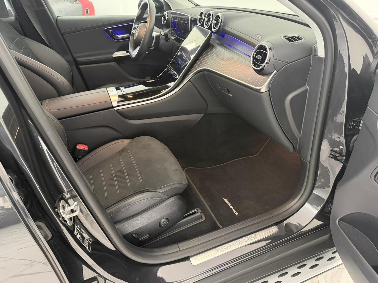 MERCEDES GLC 220 4 MATIC PREMIUM AMG TETTO PANORAMICO