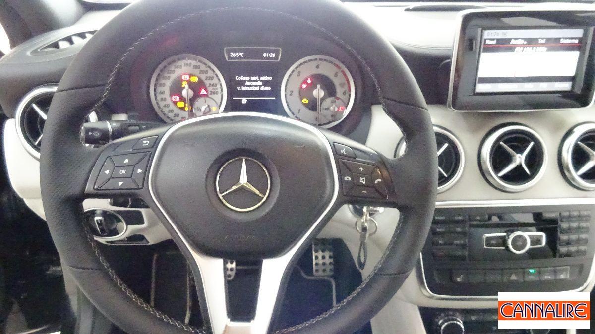 MERCEDES - Classe A - 200 CDI Premium