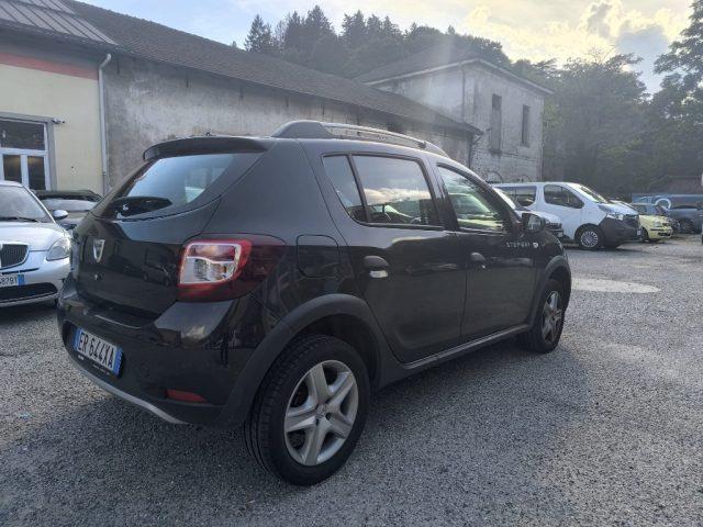 DACIA Sandero STEPWAY ADATTA A NEOPATENTATI