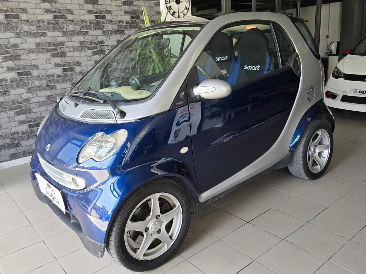 Smart Smart 700 smart city-coupé pure (45 kW)