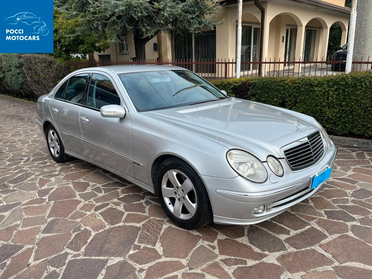 Mercedes-benz E 270 CDI cat Elegance