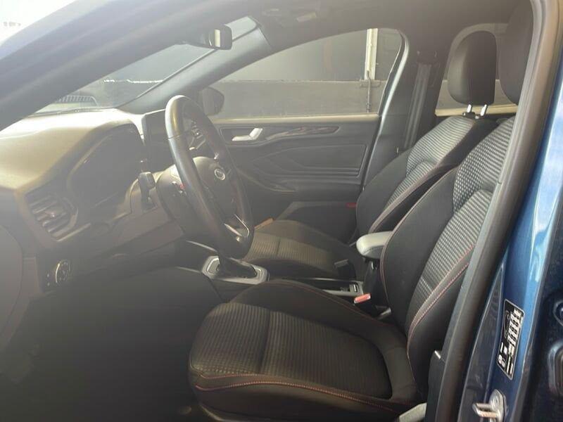 Ford Focus 1.0 EcoBoost Hybr. 125cv ST-Line Auto SW