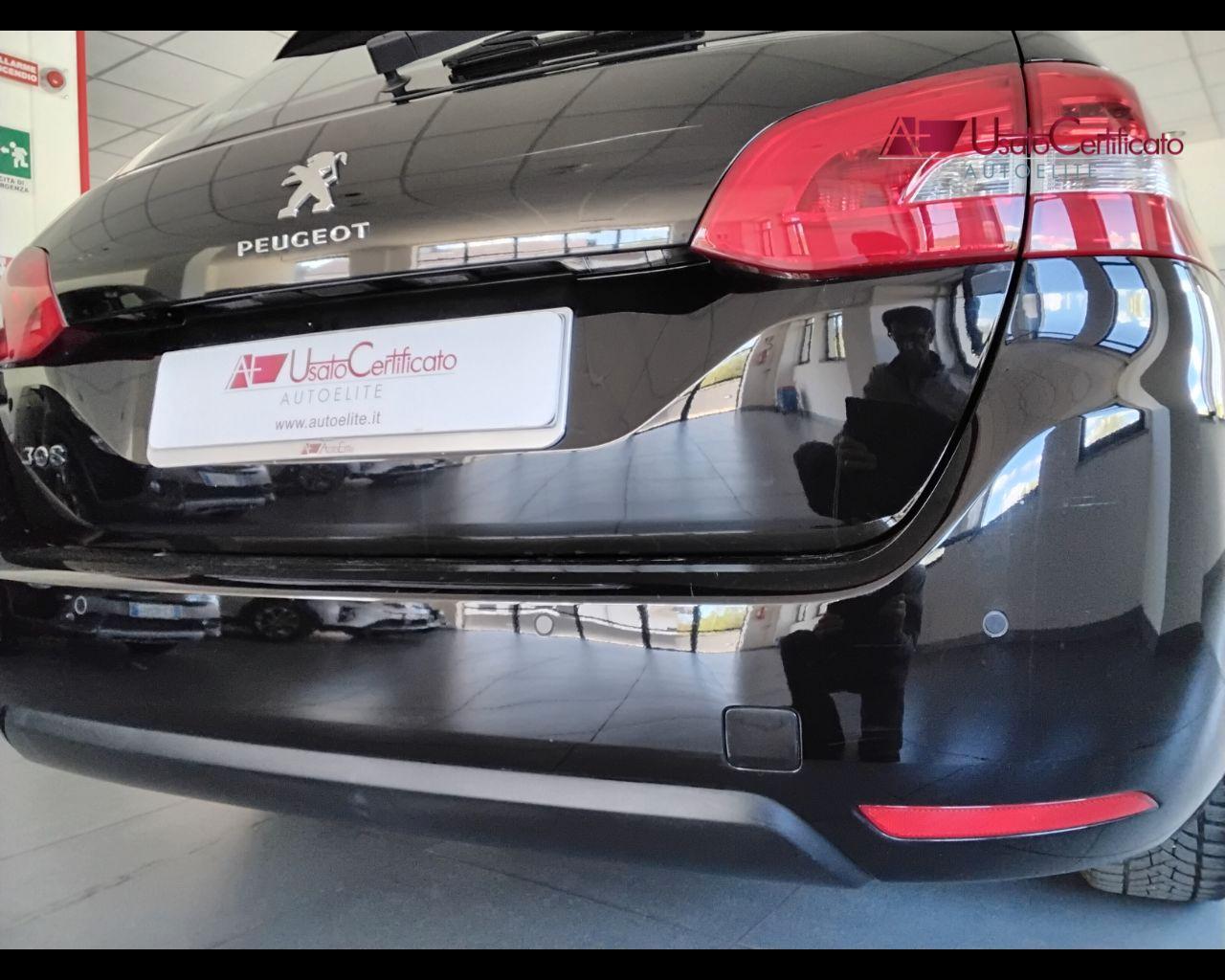 PEUGEOT 308 BlueHDi 130 S&S EAT8 SW Active Business
