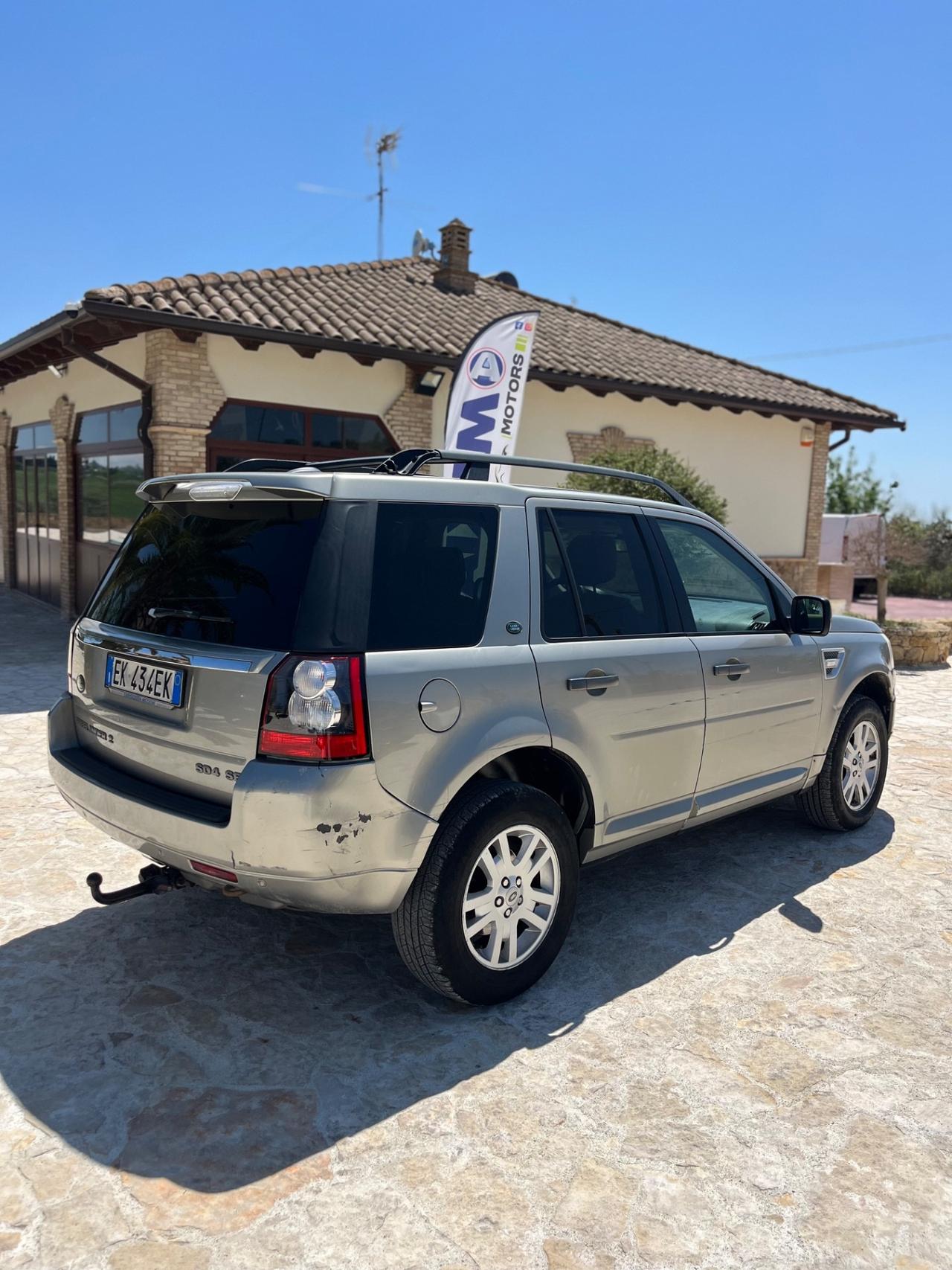 Land Rover Freelander 2.2 SD4 S.W. SE