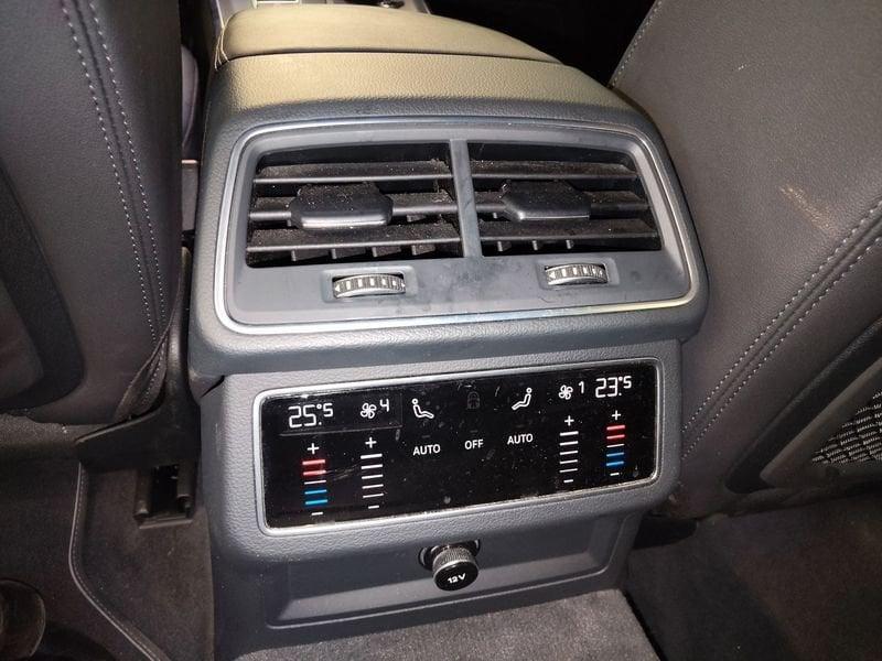 Audi A6 A6 Avant 40 2.0 tdi mhev Business Sport s-tronic