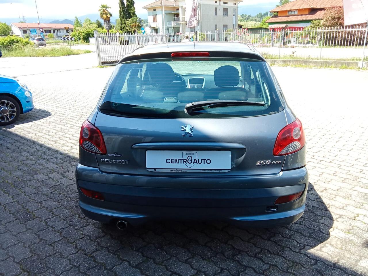 Peugeot 206 Plus 1.1 60CV 5p. ONE Line
