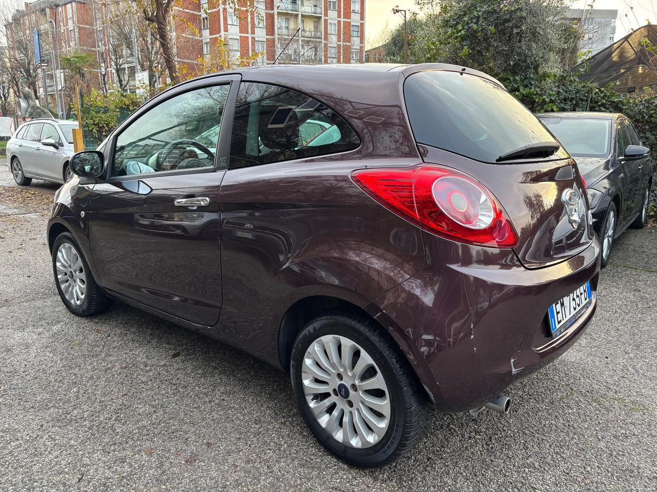 Ford Ka 1.2 8V 69CV titanium OK NEOPATENTATI