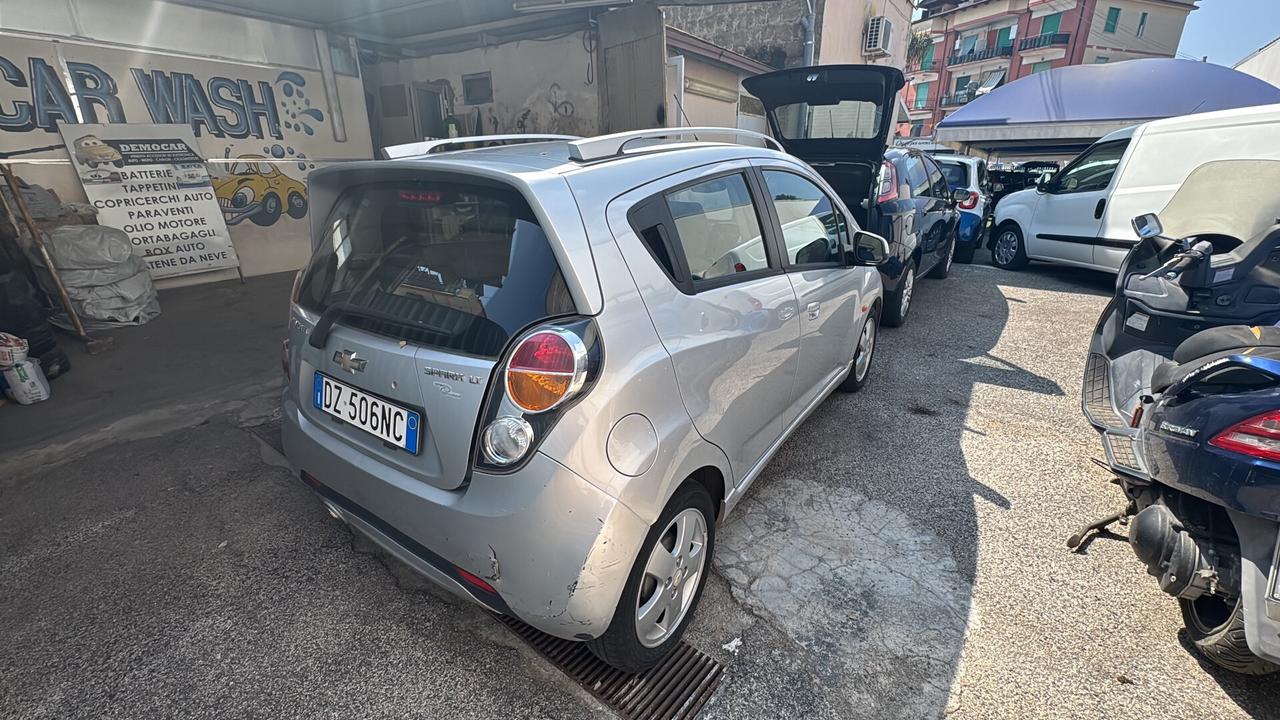 Chevrolet Spark 1.2 LT