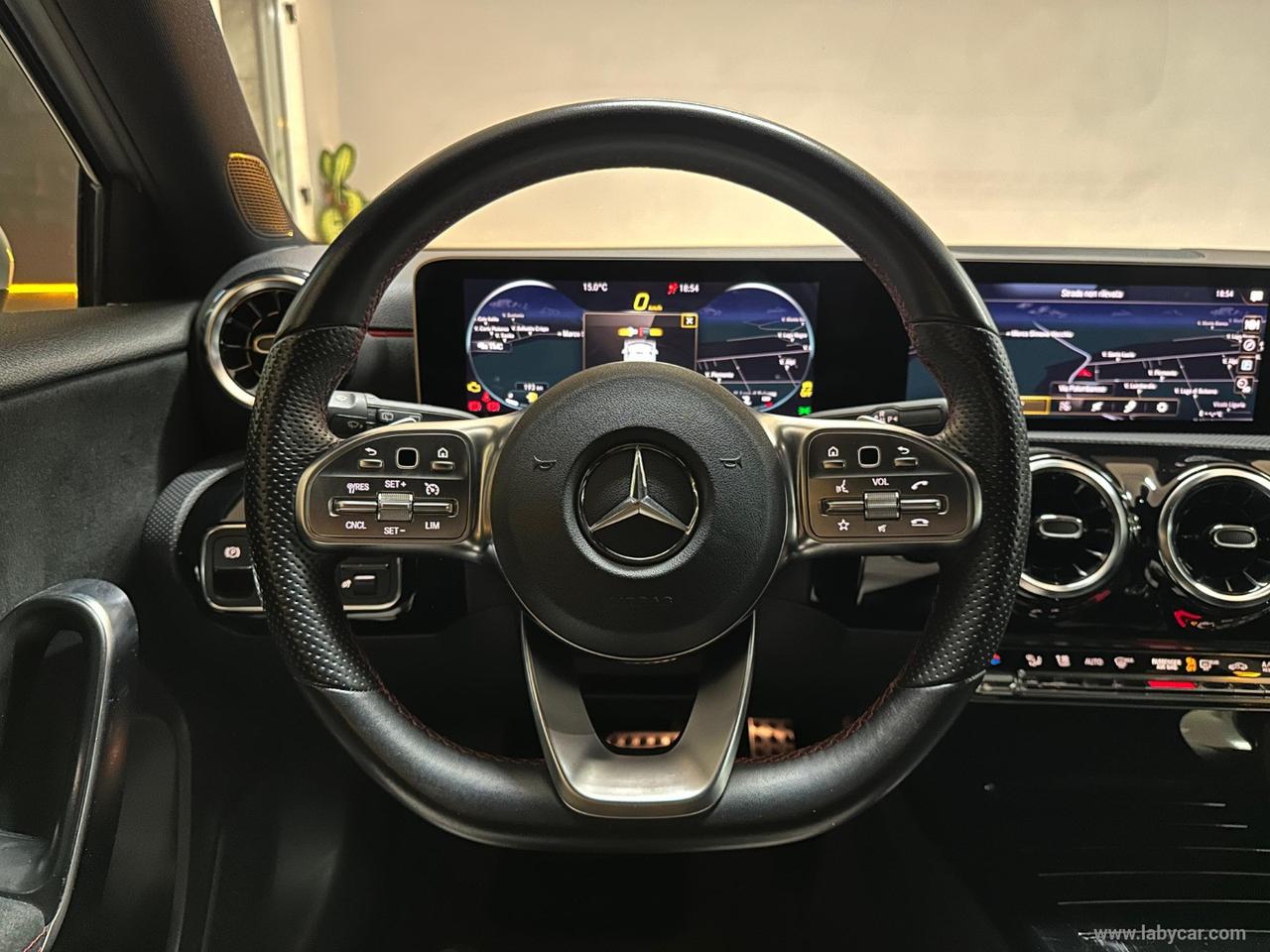 MERCEDES-BENZ A 180 d Automatic Premium AMG Line