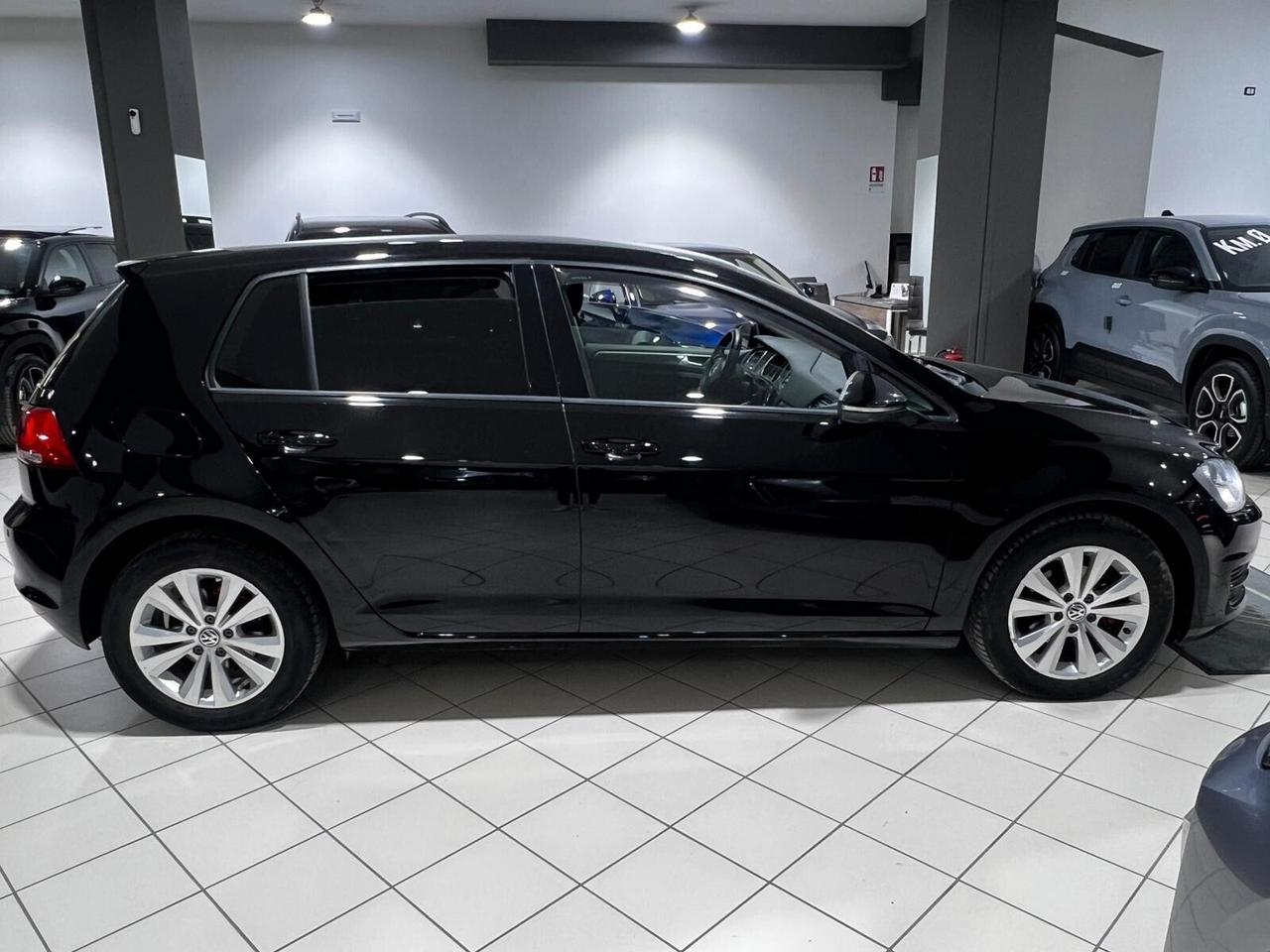 Volkswagen Golf 1.6 TDI 5p. Highline BlueMotion Technology