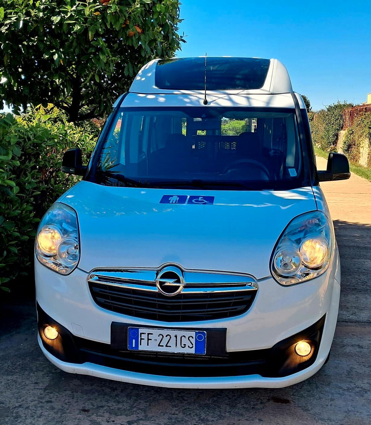 Opel Combo EURO 6 TETTO ALTO TRASPORTO DISABILI