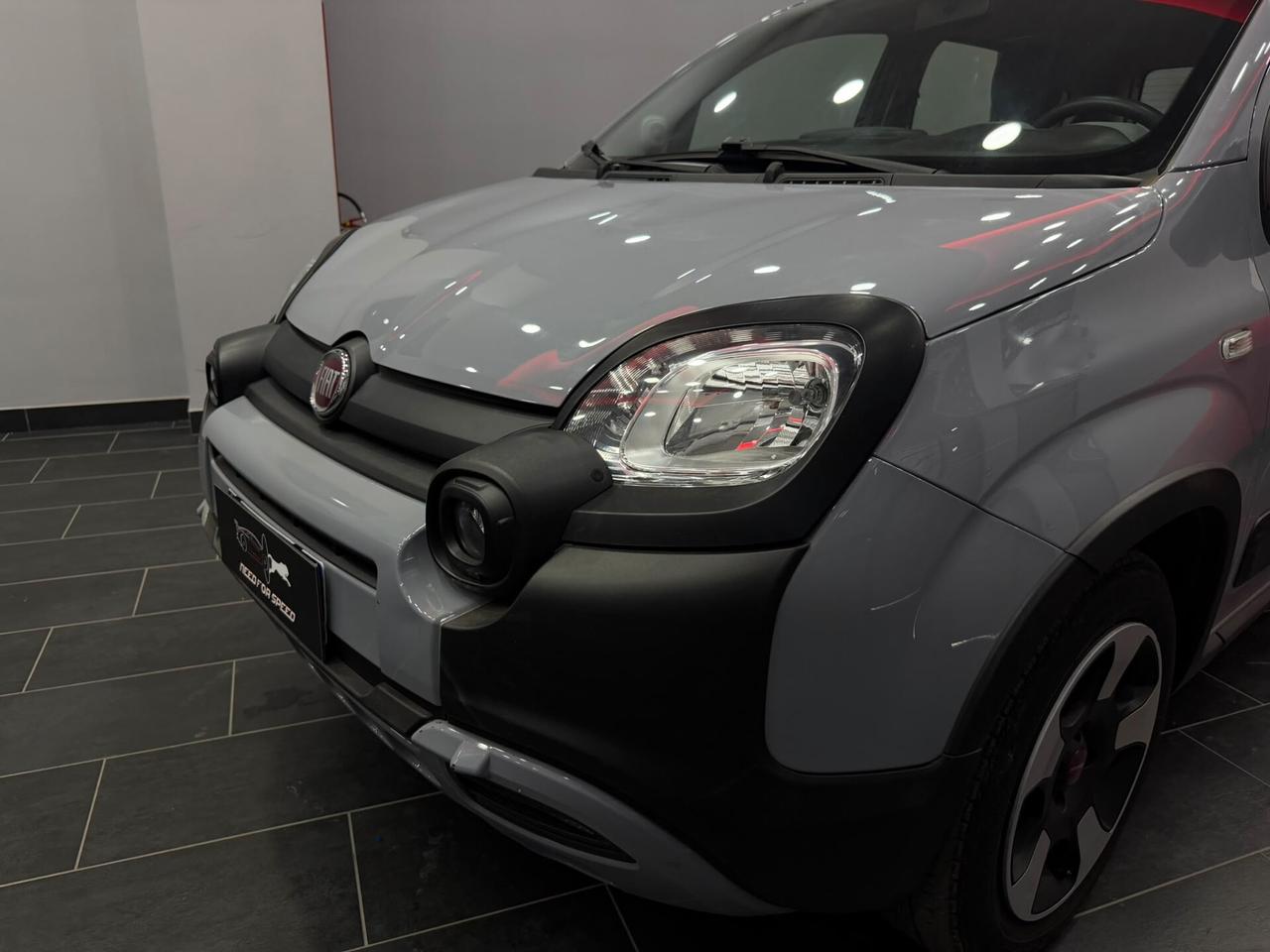 Fiat Panda 1.0 FireFly S&S Hybrid City Cross