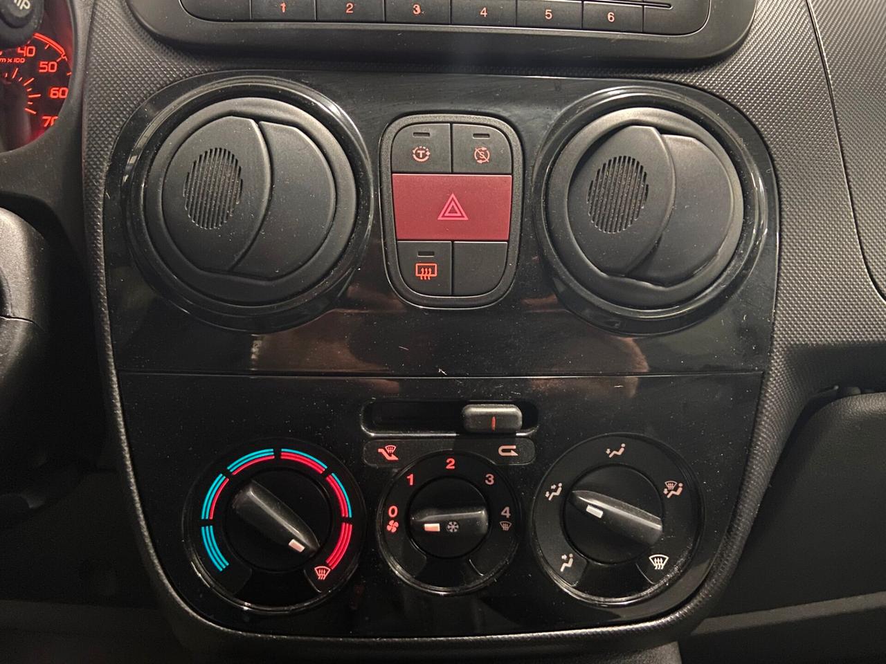 Fiat Qubo 1.3 MJT 75 CV Trekking