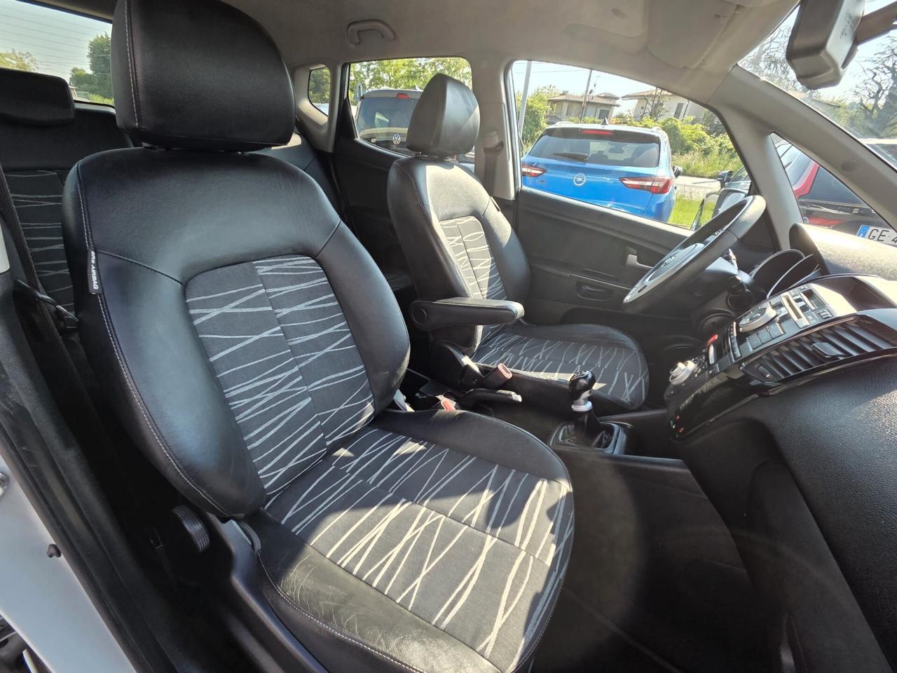 Kia Venga 1.6 CRDi VGT TX *NEOPATENTATI* EURO5*