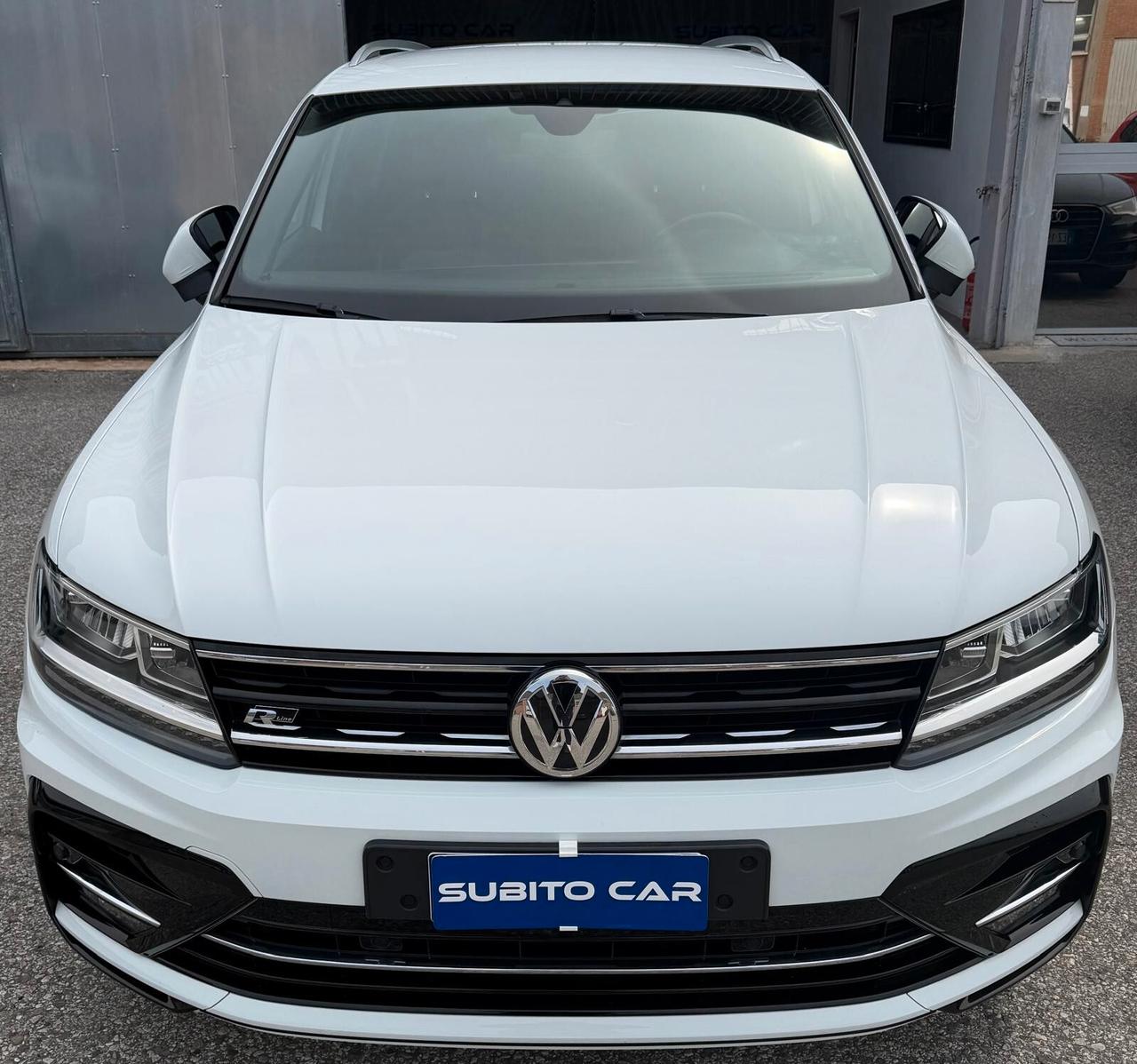 Volkswagen Tiguan 2.0 TDI SCR DSG R-LINE Pack interno ed esterno