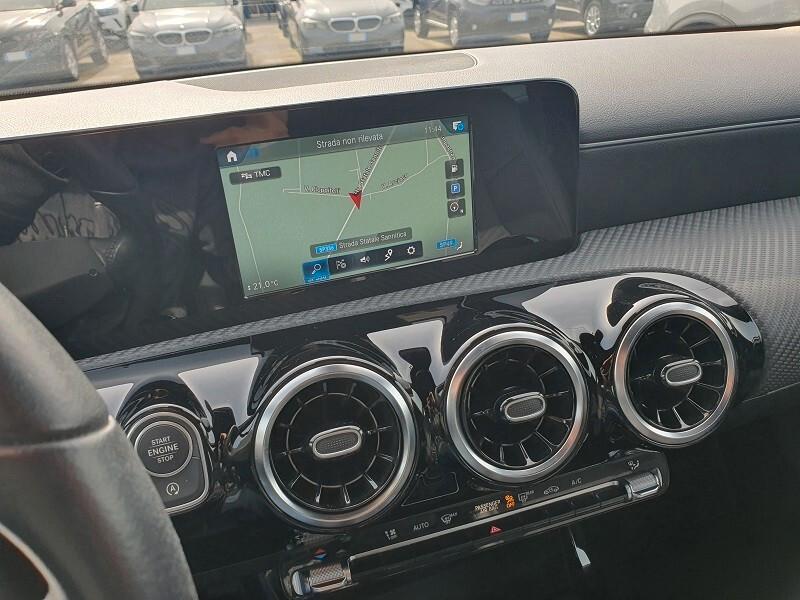 MERCEDES-Benz Classe A 180d 116CV S&S NAV PARK CAM