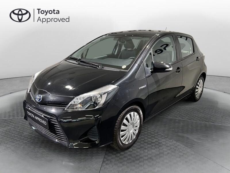 Toyota Yaris 1.5 Hybrid Lounge AREA C FREE