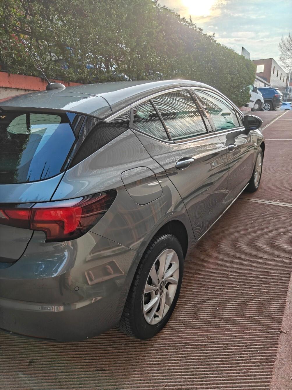 Opel Astra 1.5 CDTI 122 CV S&S AT9 5 porte Business Elegance