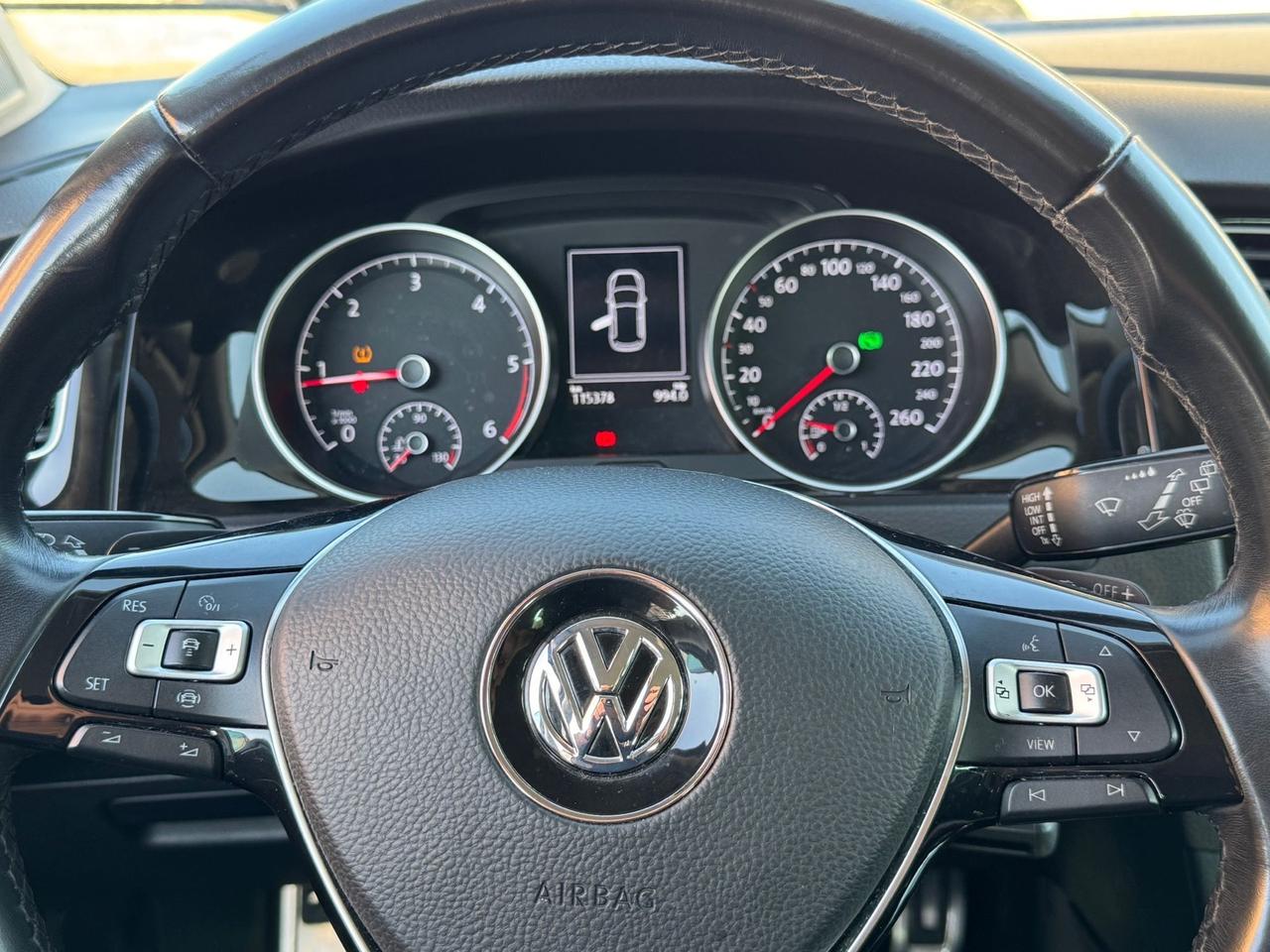 Volkswagen Golf 1.6 TDI 116 CV Diesel - NEOPATENTATI