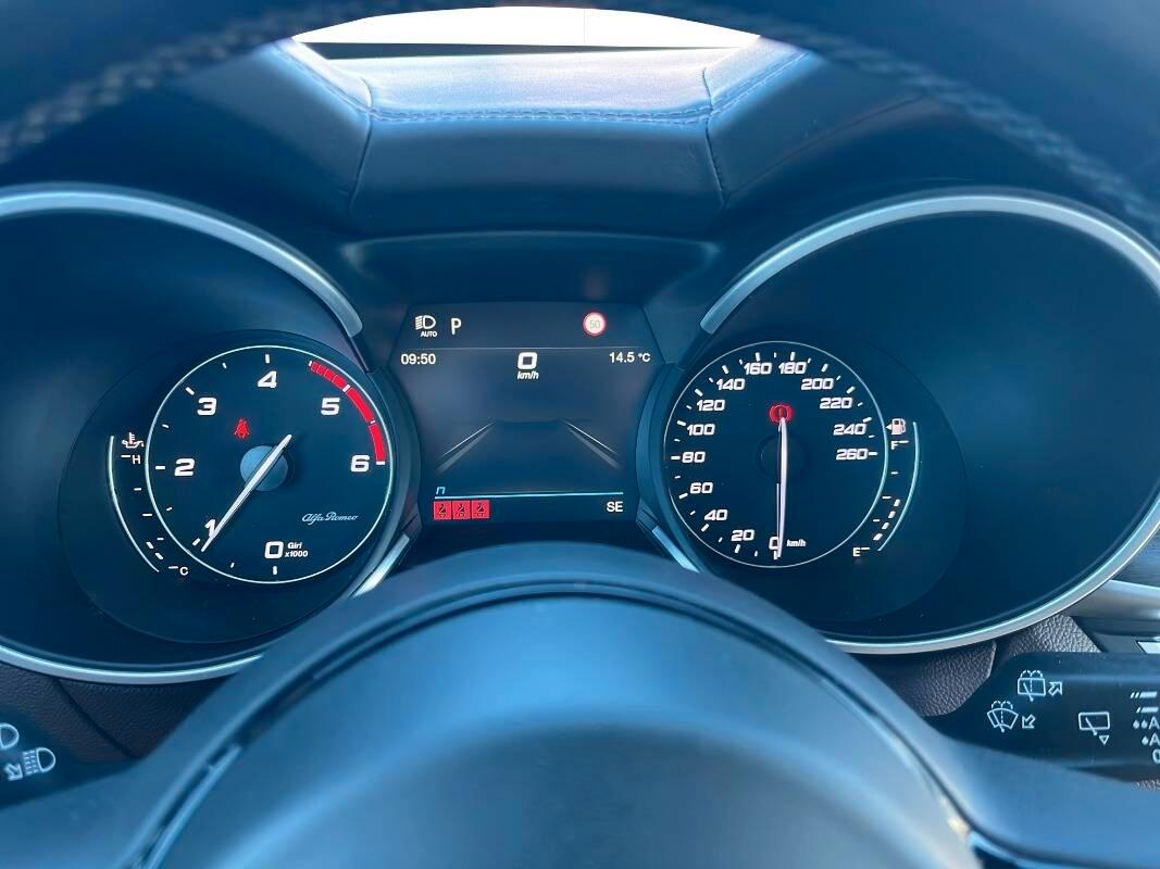 Alfa Romeo Stelvio 2.2 t Ti Q4 190cv auto - TETTO APRIBILE