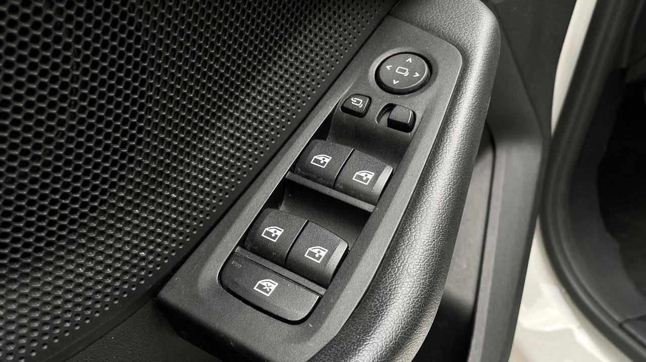 BMW 116D 1.5 ADVANTAGE 116CV - VIRTUAL COCKPIT, CARPLAY, NEOPATENTATI