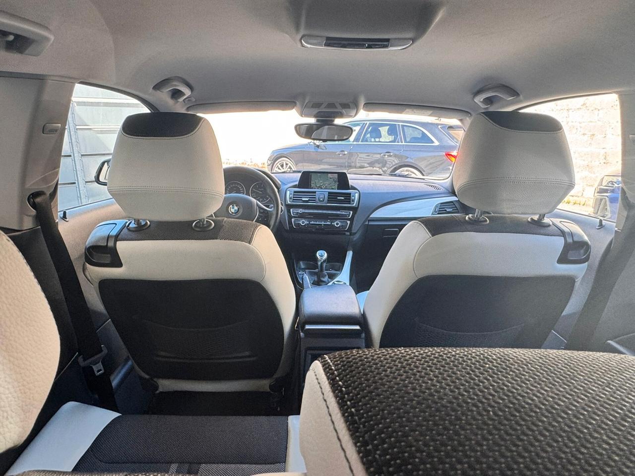 Bmw 116 116d 3p. Efficient Dynamics Urban