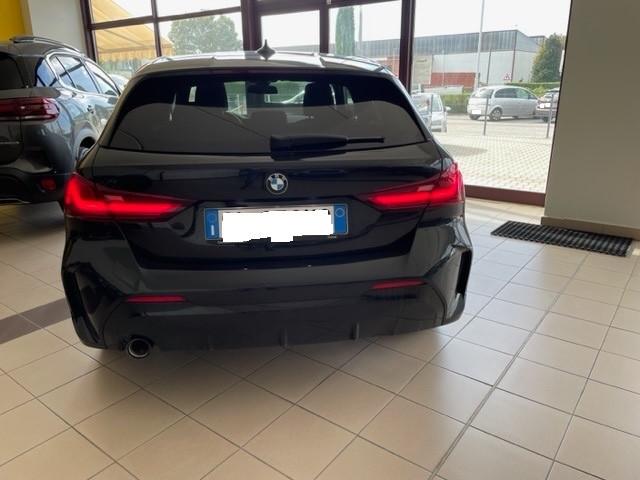 Bmw 116 116d 5p. Msport