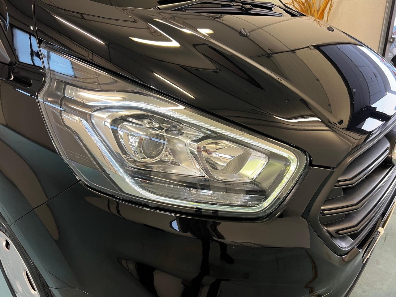 Ford Transit Custom 320 2.0 EcoBlue Hybrid 130 PC Combi Trend