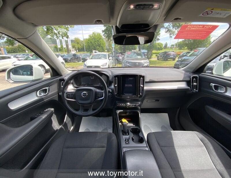 Volvo XC40 (2017-) D3 Geartronic Momentum