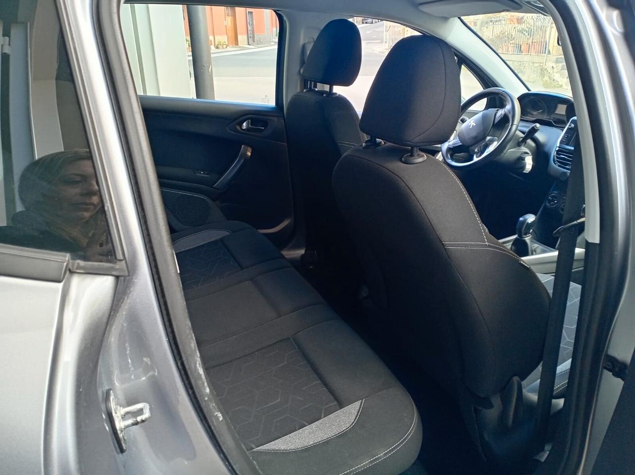 Peugeot 2008 BlueHDi 75 Access