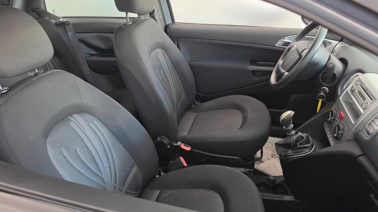 Lancia Ypsilon 1.2 69 B km 58 Mila