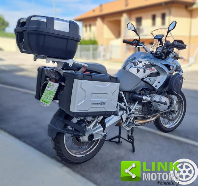 BMW R 1200 GS .