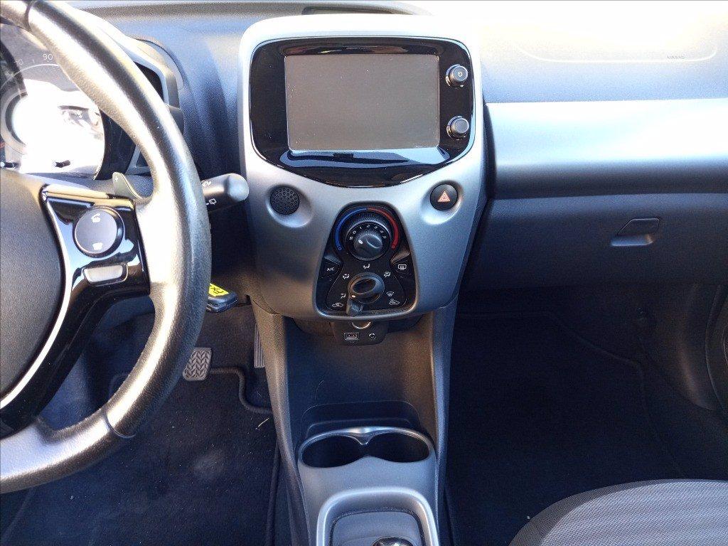 TOYOTA Aygo 5p 1.0 x-business m-mt 72cv del 2019
