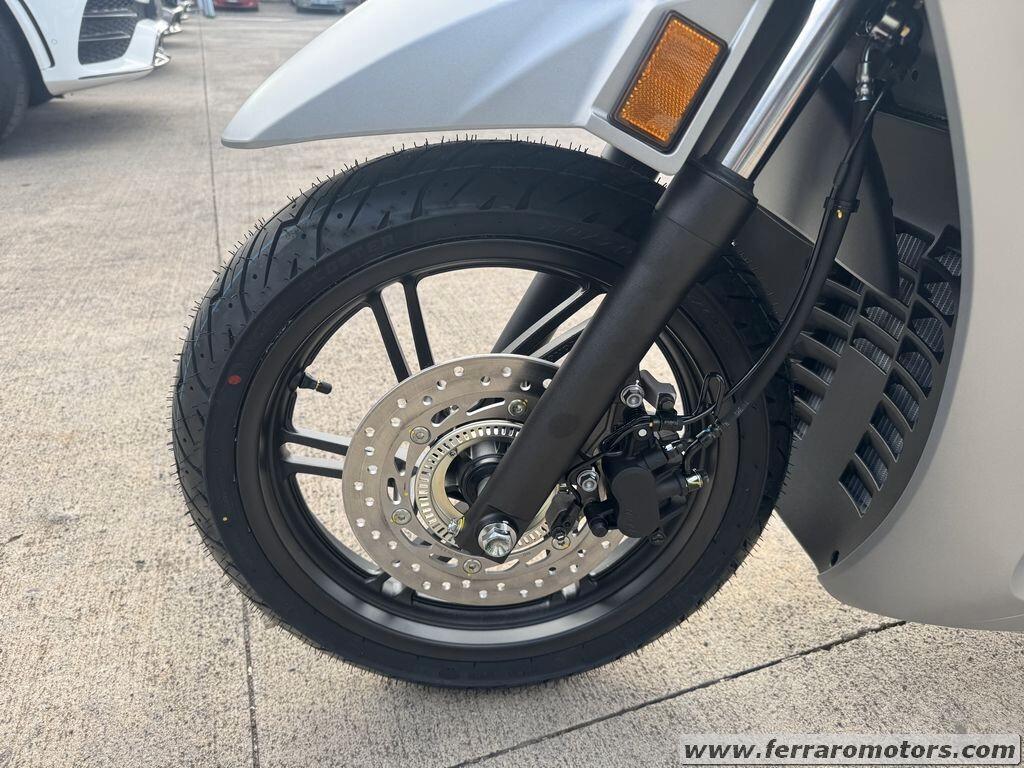 HONDA SH350 2025 NUOVO PRONTA CONSEGNA