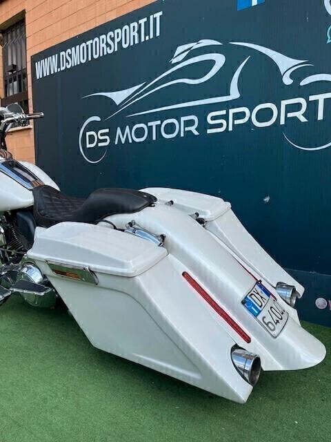 Harley-davidson FLHTCU Ultra Classic Electra Glide Abs