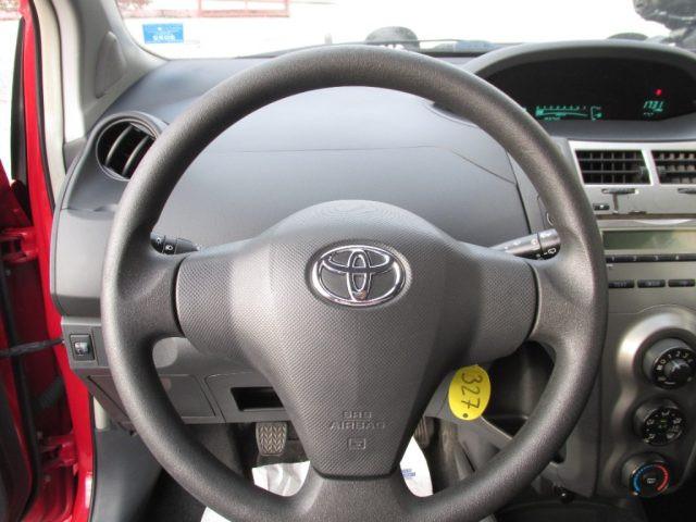 TOYOTA Yaris 1.0 3p. - OK NEOPATENTATI - "VEICOLO PRONTO USO"