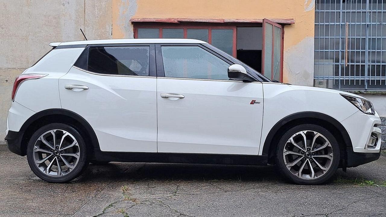 Ssangyong Tivoli 1.6D 4WD DREAM AUTOMATICO