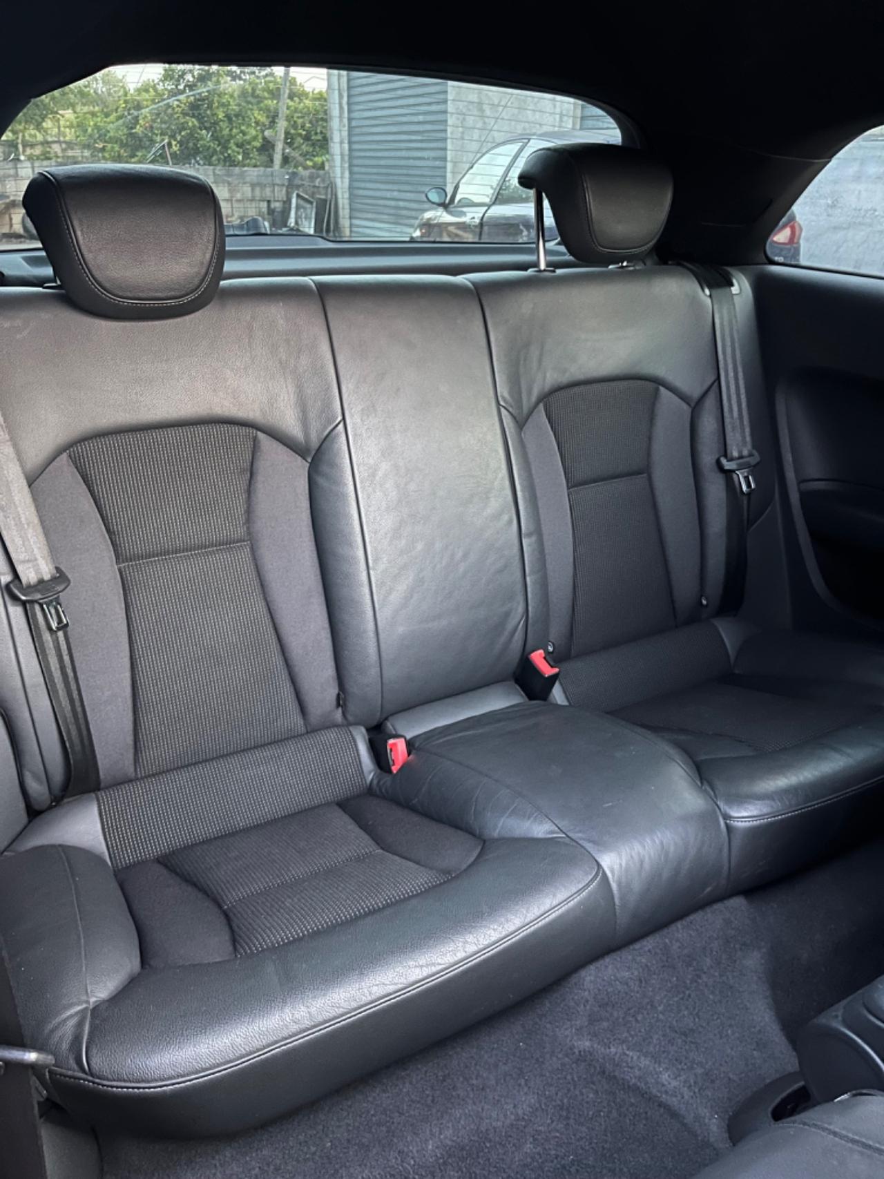 Audi A1 1.6 TDI Attraction