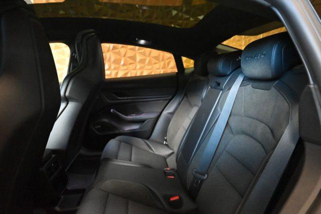 PORSCHE Taycan TURBO S 7461CV FULL DELL'IMPOSSIBILE LISTINO 245K!