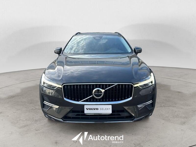 Volvo XC60 B4 197+14 CV AWD Automatica Mild Hybrid Momentum
