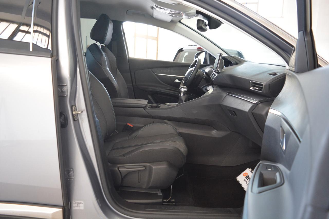 Peugeot 3008 BlueHDi 130 S&S Allure Pack Telecamera