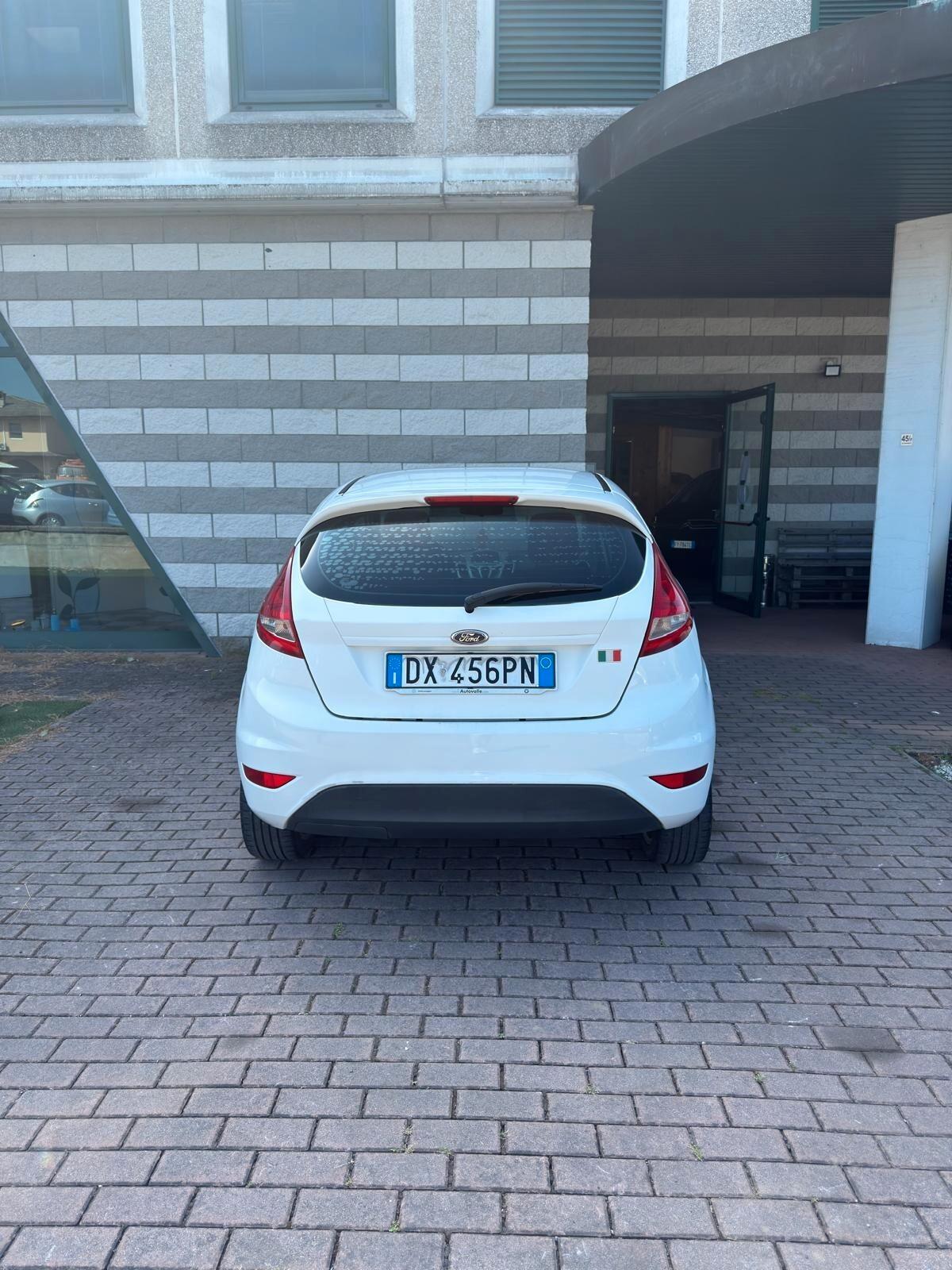 Ford Fiesta 1.2 82CV 3 porte Titanium
