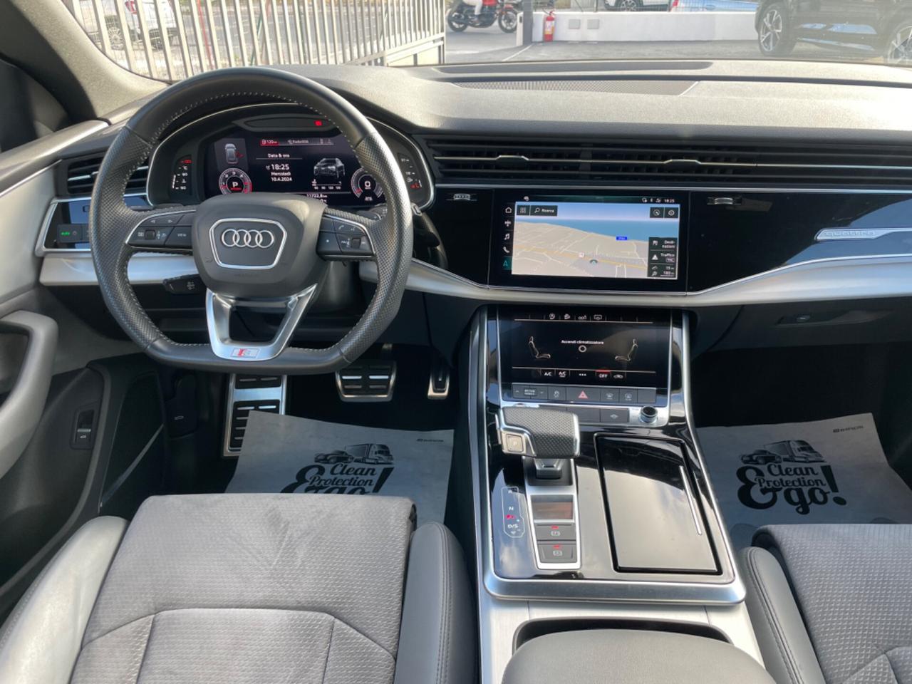 Audi Q8 50 TDI 286 CV quattro tiptronic S LINE ESTERNO E INTERNO